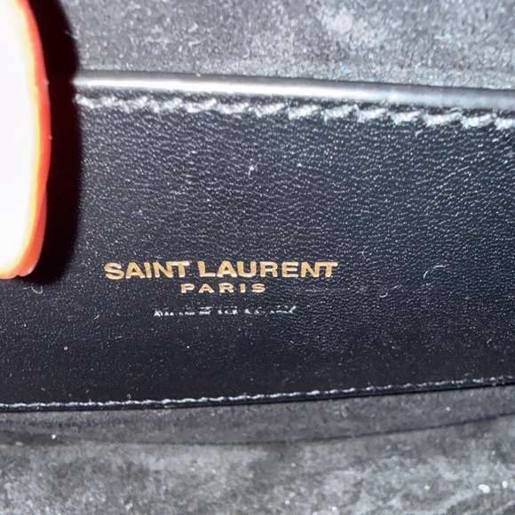 Yves Saint Laurent Patent Leather Crossbody Bag - Picture 6 of 11